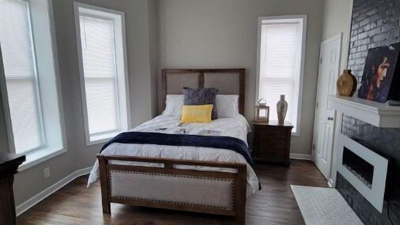 Photo of Bedroom in New Pathways