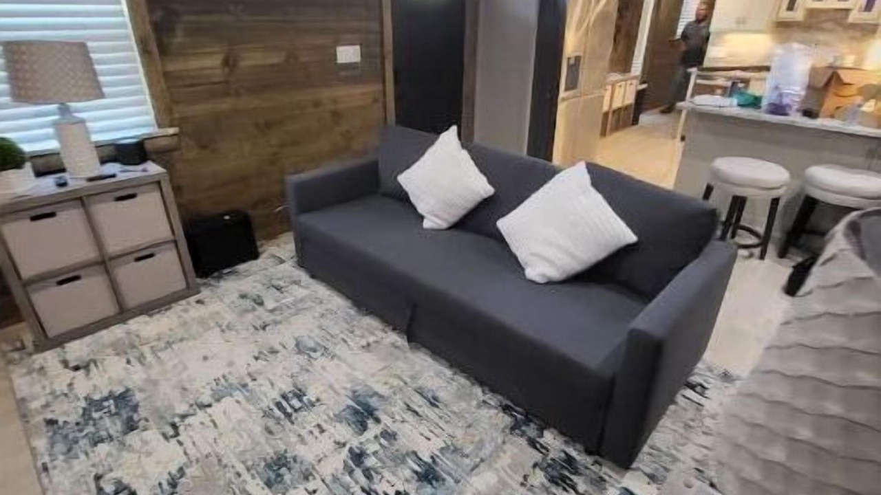 Photo of Livingroom in Gainesville