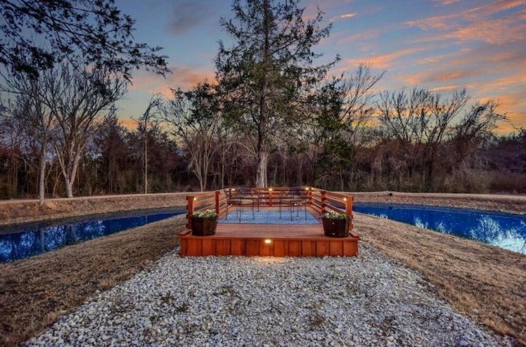 Photo of Outdoor in Gainesville