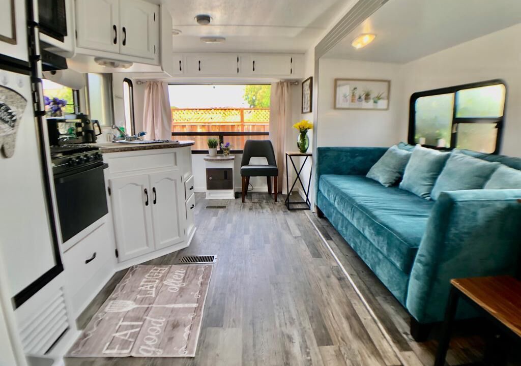 Photo of Livingroom in Castro Valley