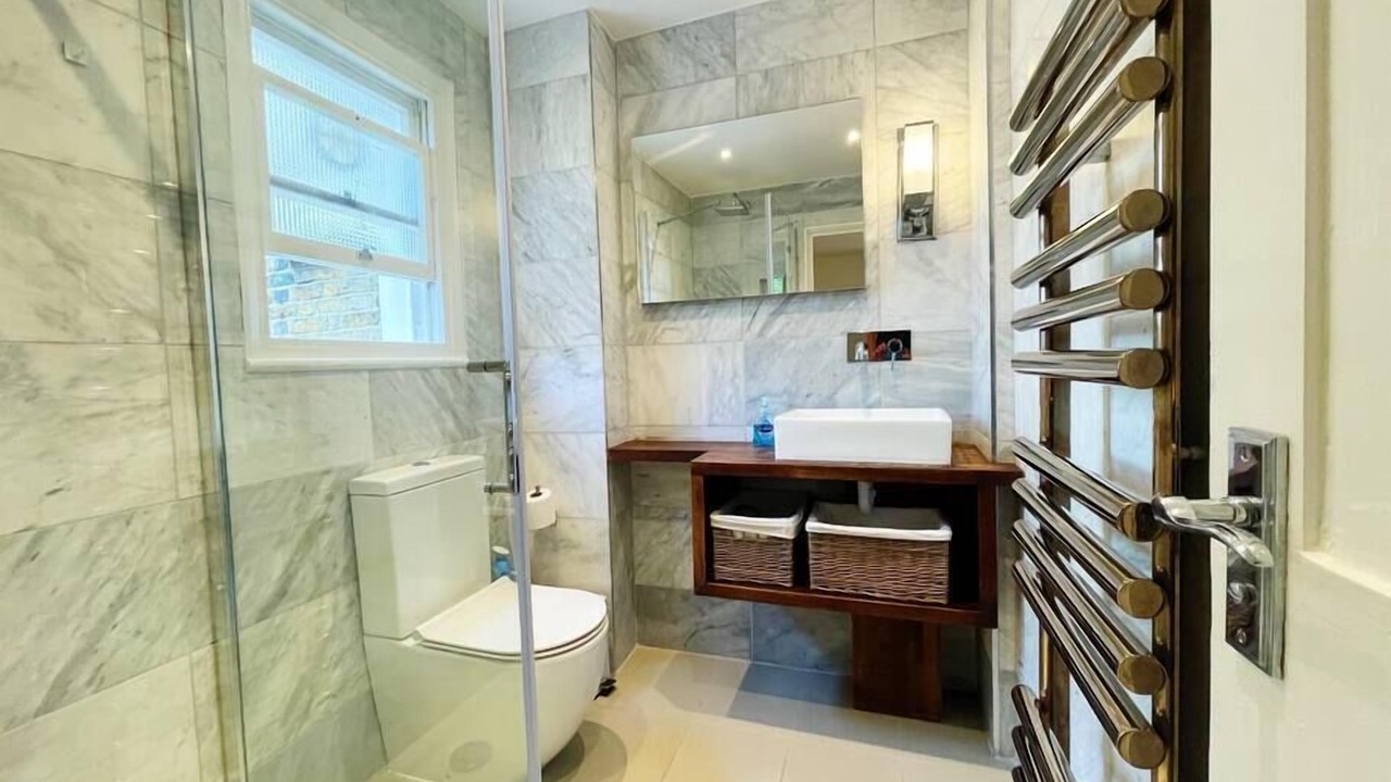 Photo of Bathroom in Vassall