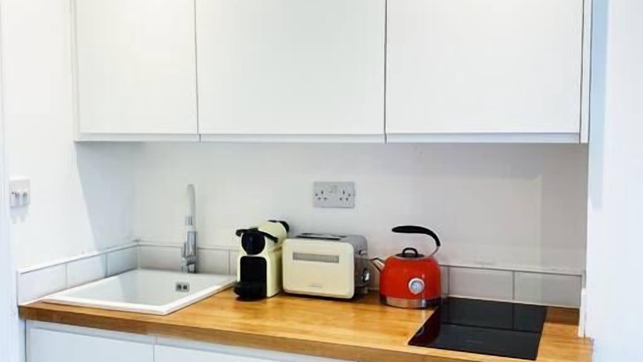 Photo of Others in Vassall