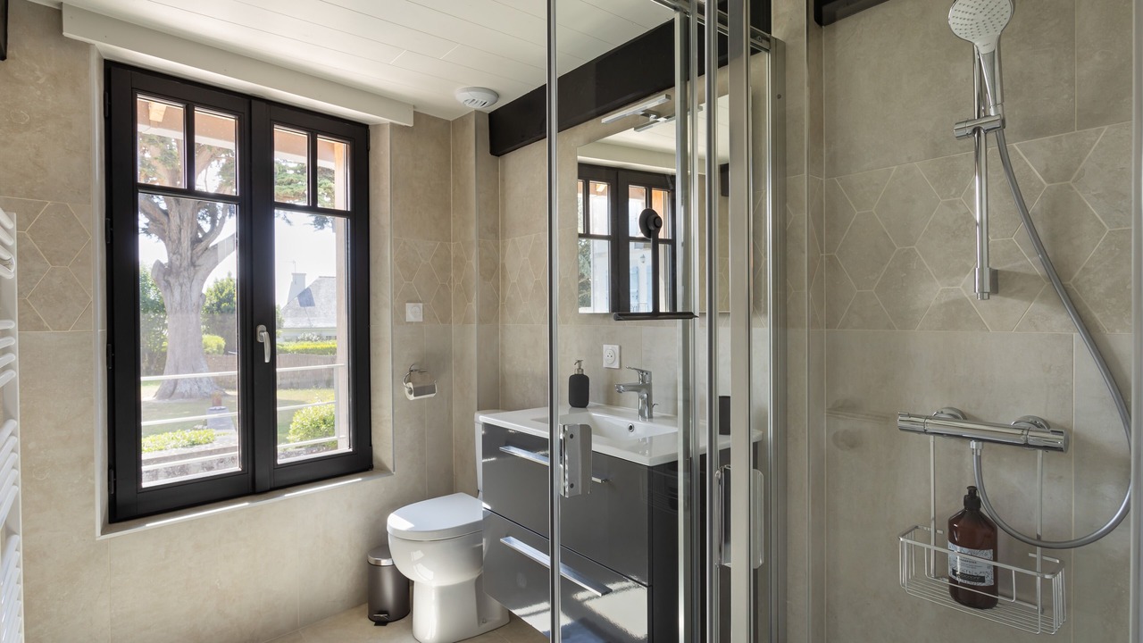 Photo of Bathroom in Saint-Briac-sur-Mer