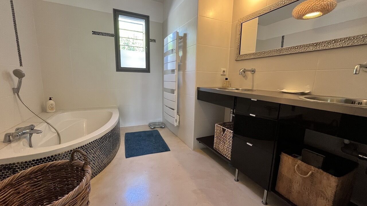Photo of Bathroom in Montferrier-sur-Lez