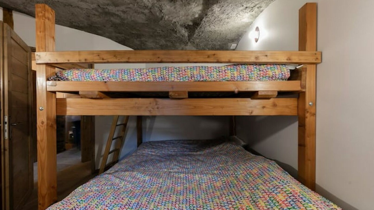 Photo of Bedroom in Venosc