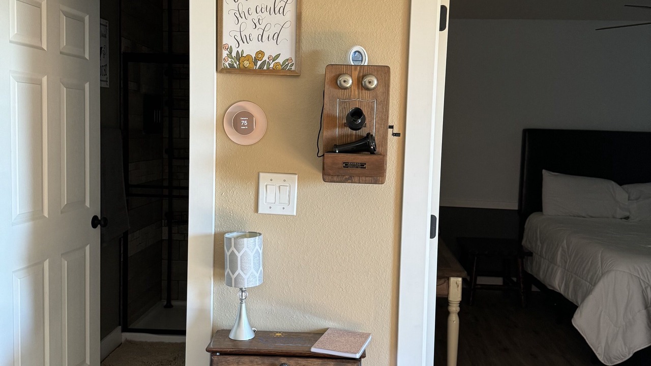 Photo of Bedroom in Sabine Pass