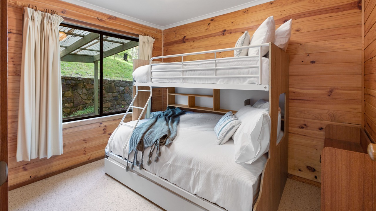 Photo of Bedroom in Sawmill Settlement