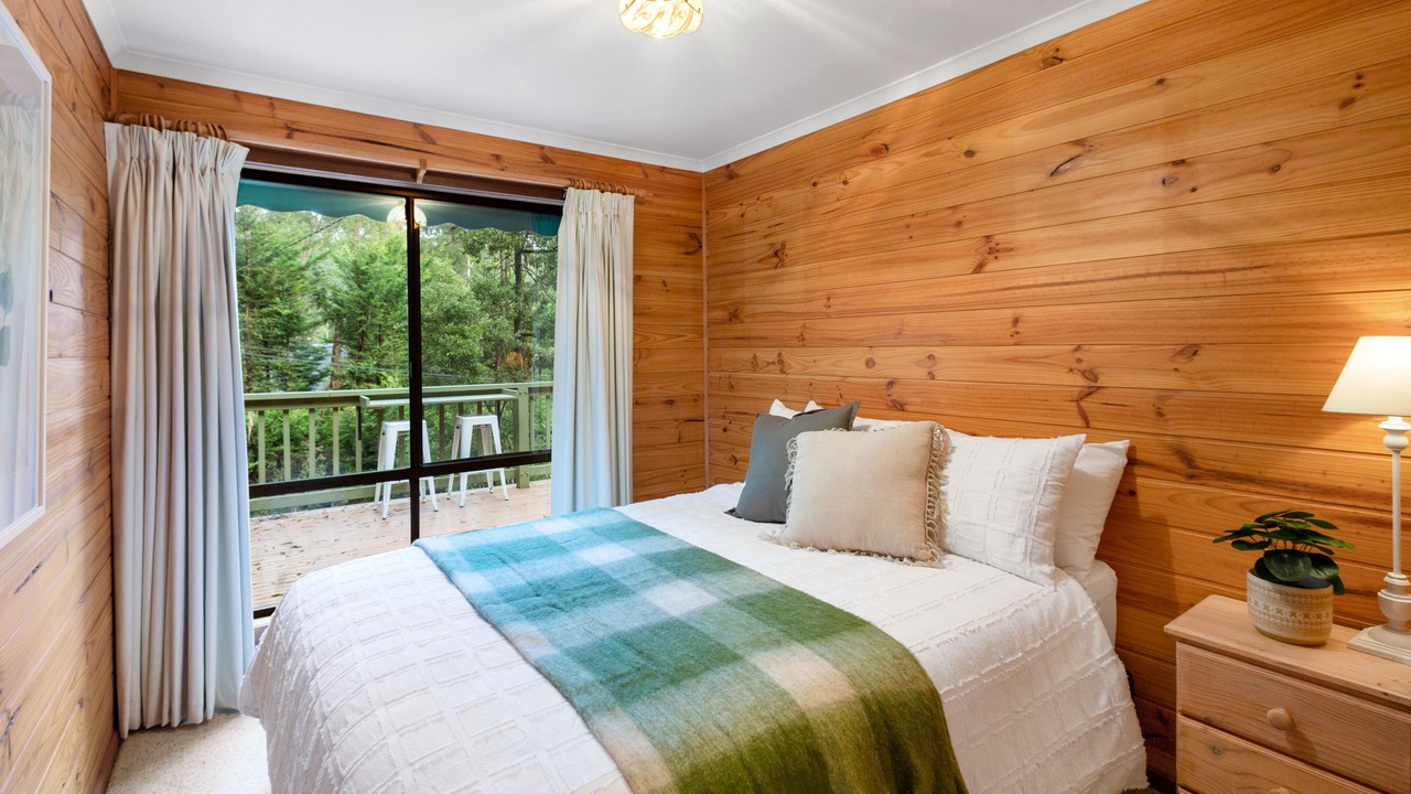 Photo of Bedroom in Sawmill Settlement