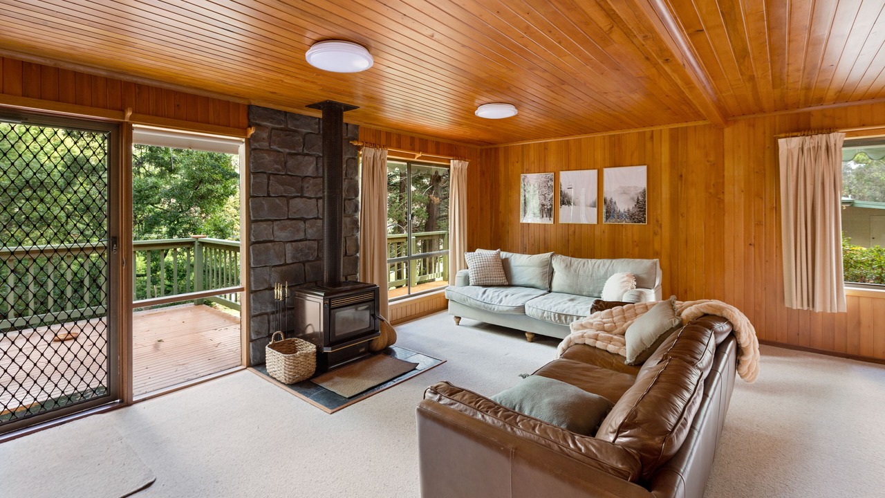 Photo of Livingroom in Sawmill Settlement