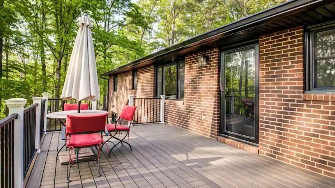 Photo of Outdoor in Caret