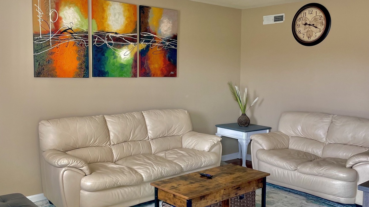 Photo of Livingroom in Clarksville