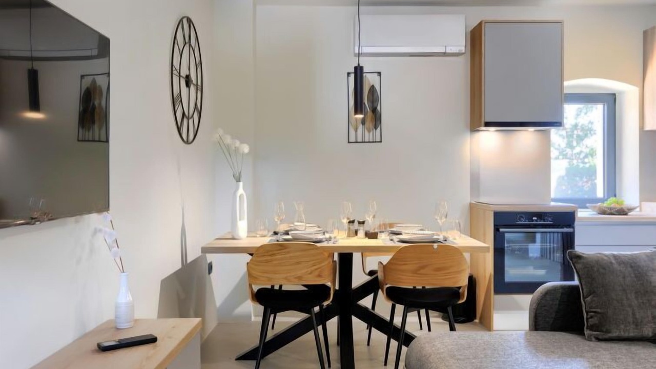 Photo of Livingroom in Tinjan
