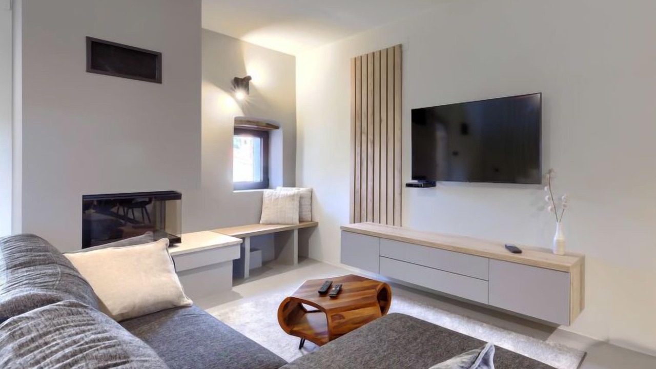 Photo of Livingroom in Tinjan