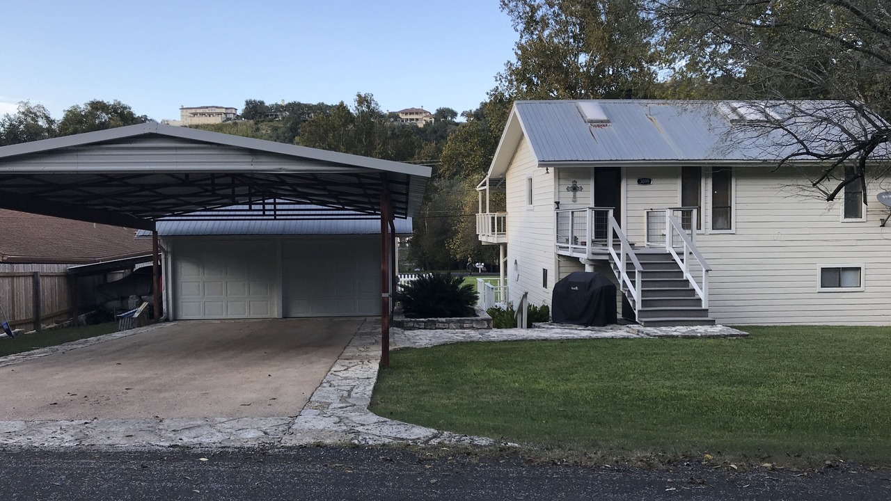 Photo of Outdoor in Austin Lake Estates