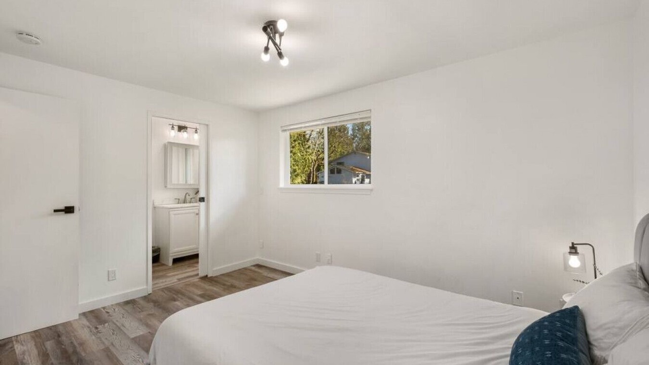 Photo of Bedroom in Picnic Point-North Lynnwood