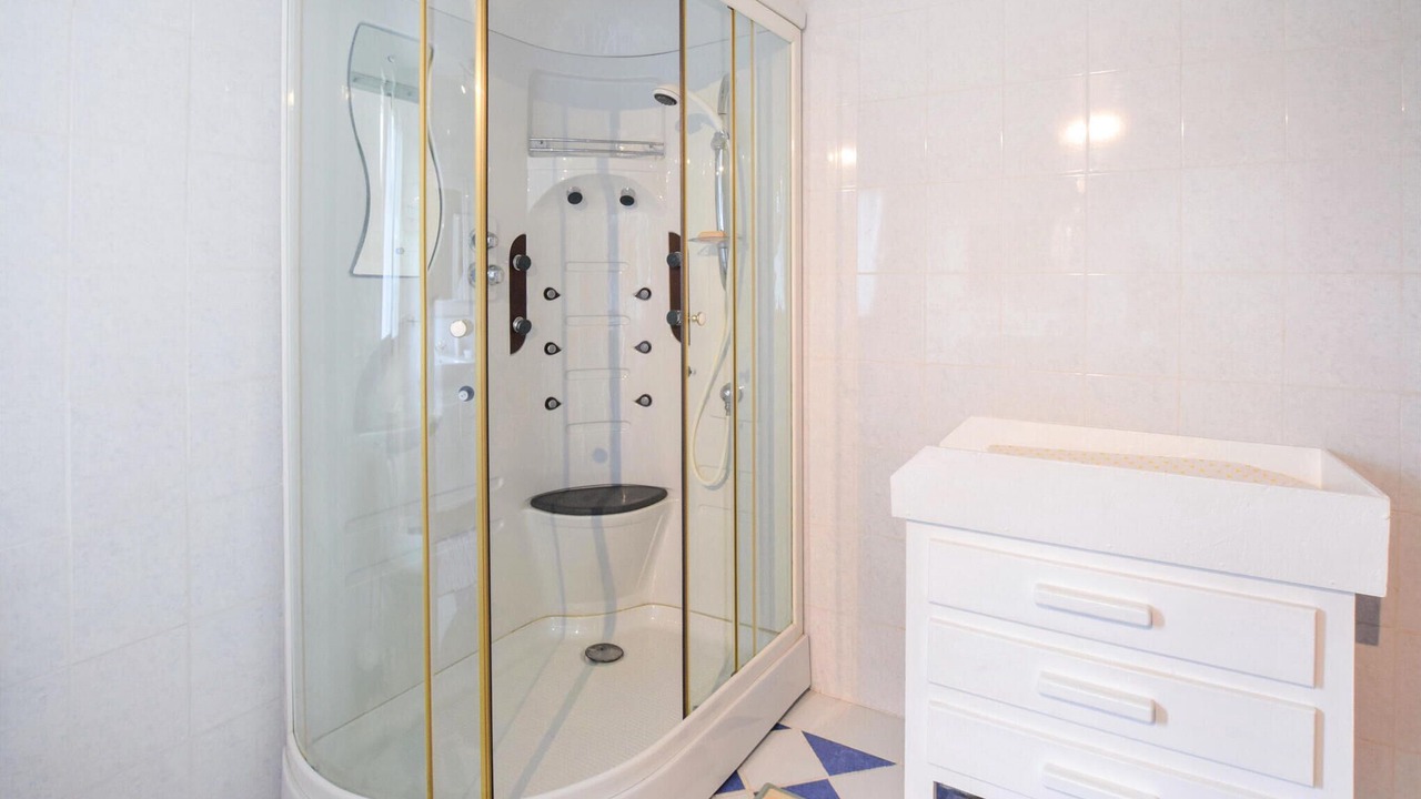 Photo of Bathroom in Carrouges