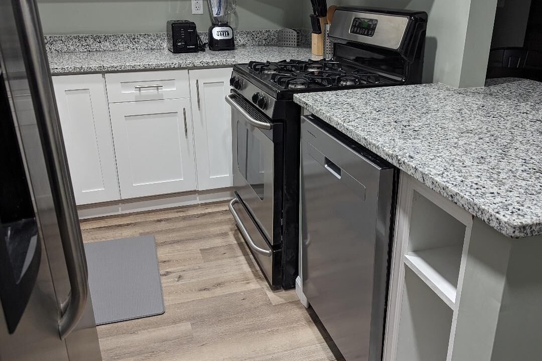 Photo of Kitchen in Lewis Center