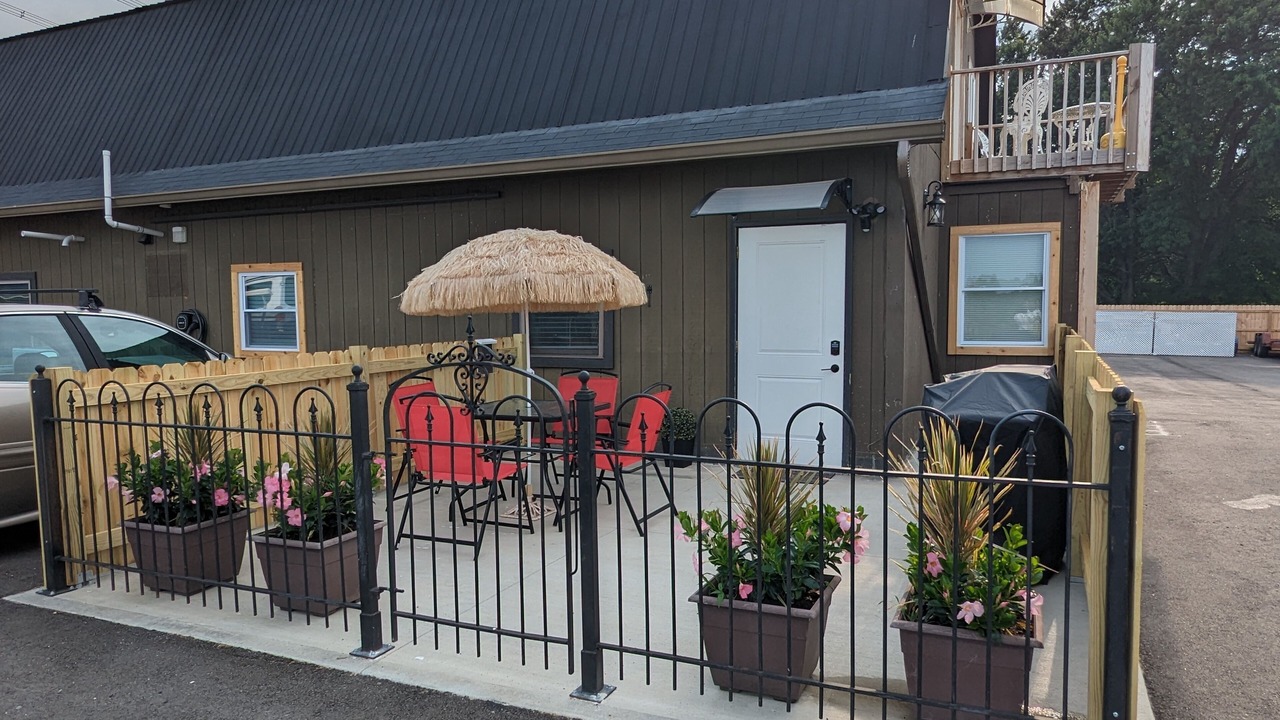 Photo of Others in Lewis Center