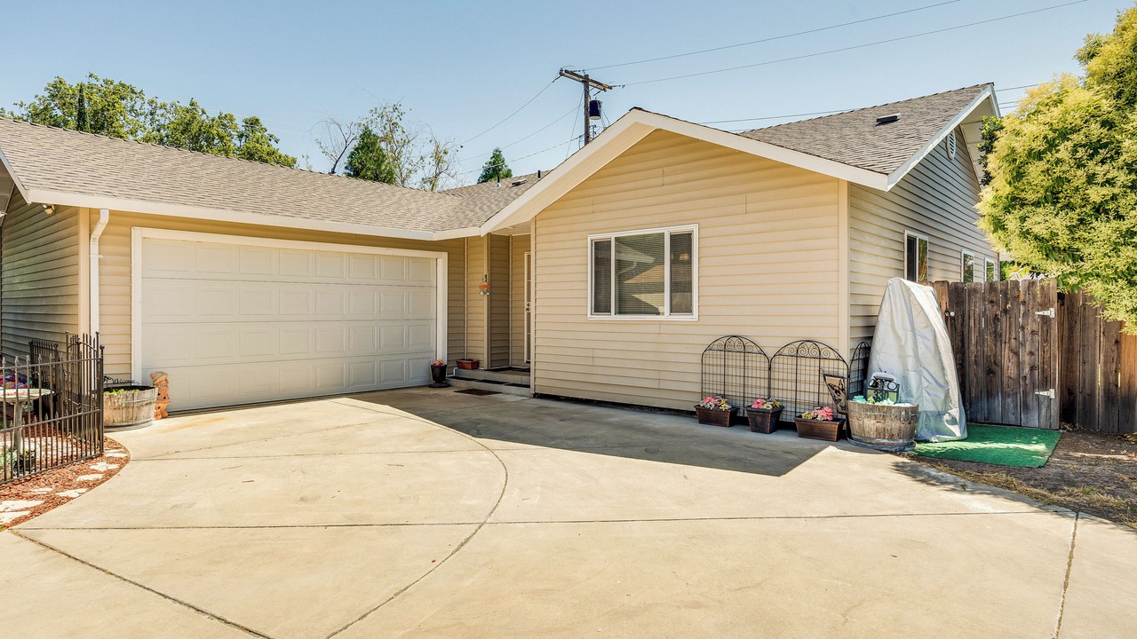 Photo of Others in Lodi