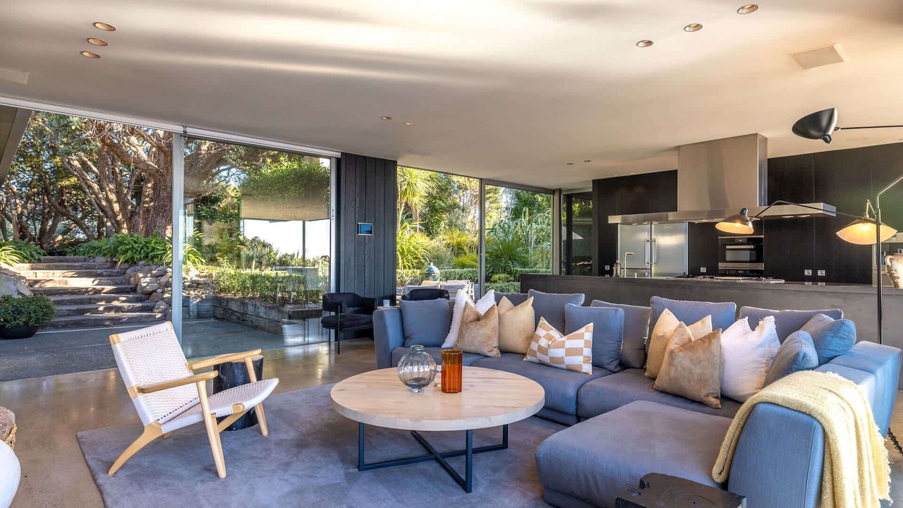 Photo of Livingroom in Oneroa