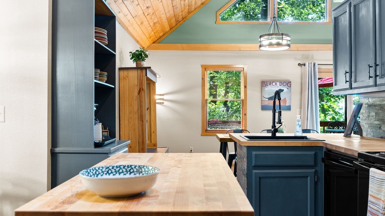 Photo of Kitchen in Kimberling City