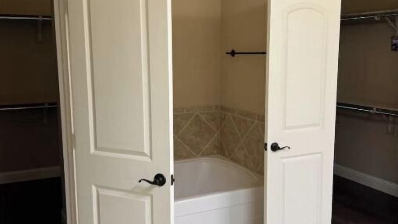 Photo of Bathroom in DeSoto