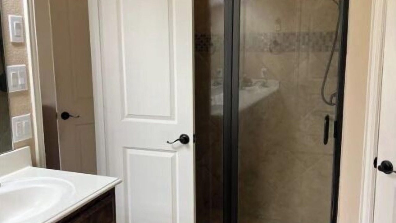 Photo of Bathroom in DeSoto