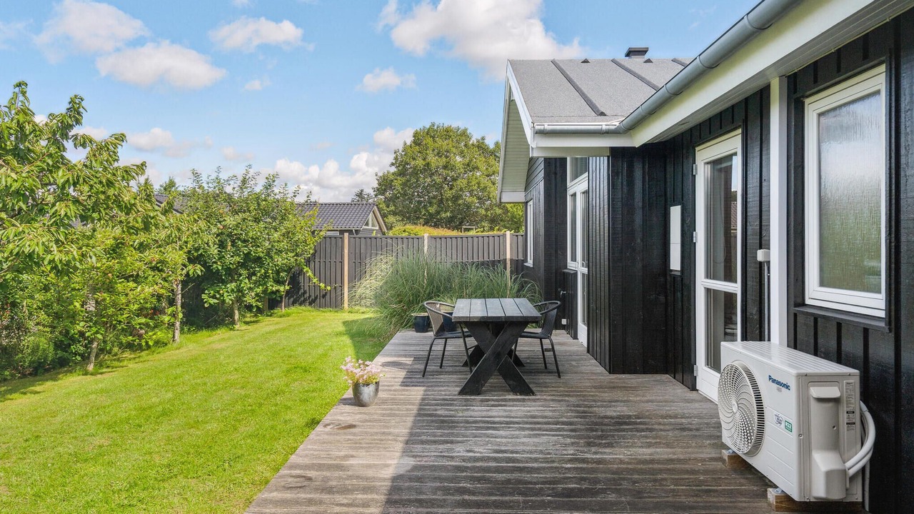 Photo of Others in Hvidbjerg Strand