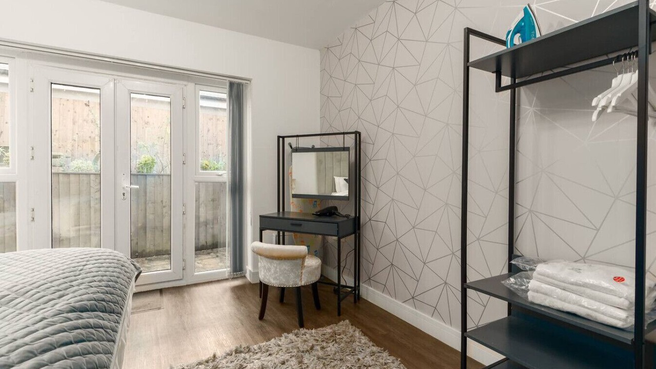 Photo of Bedroom in Adamsdown