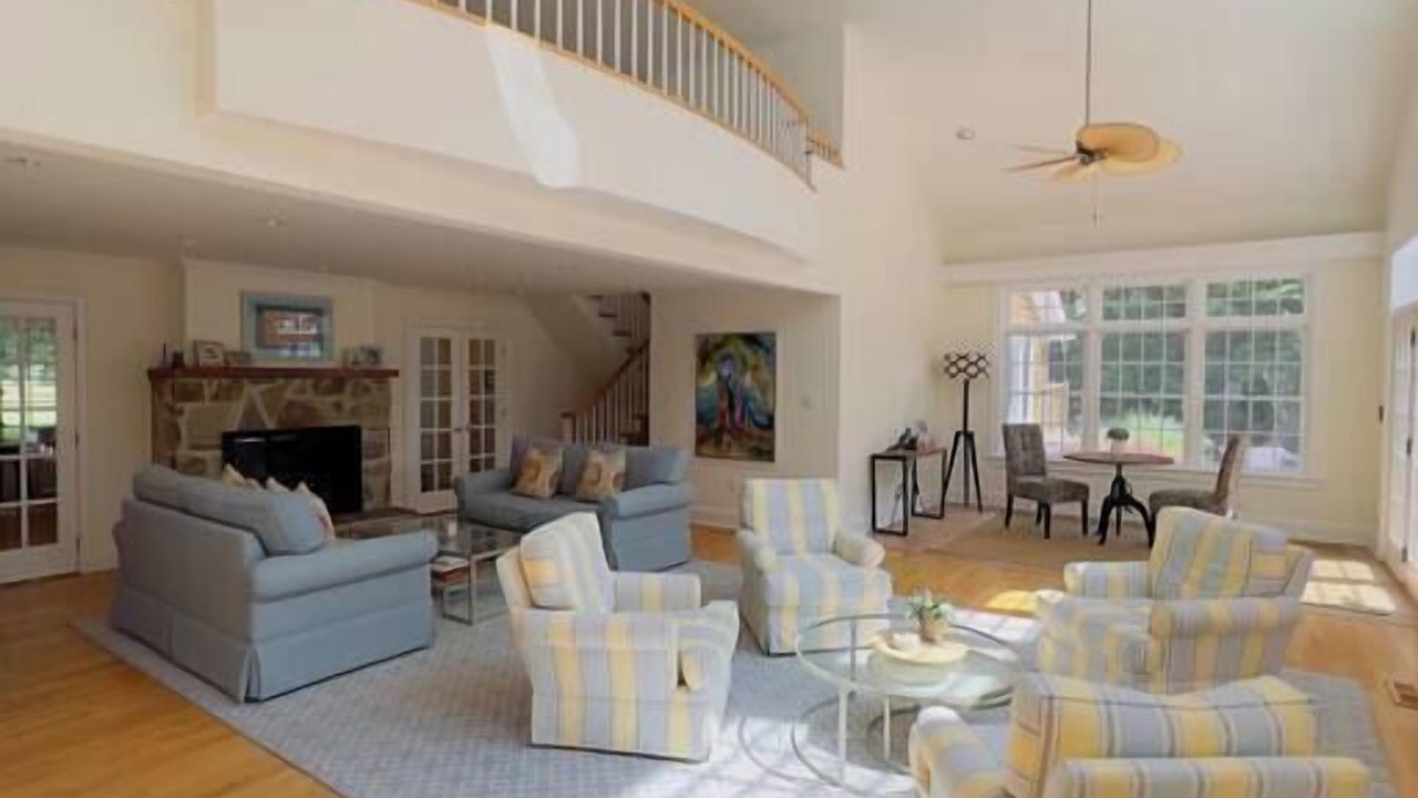 Photo of Livingroom in St. Michaels