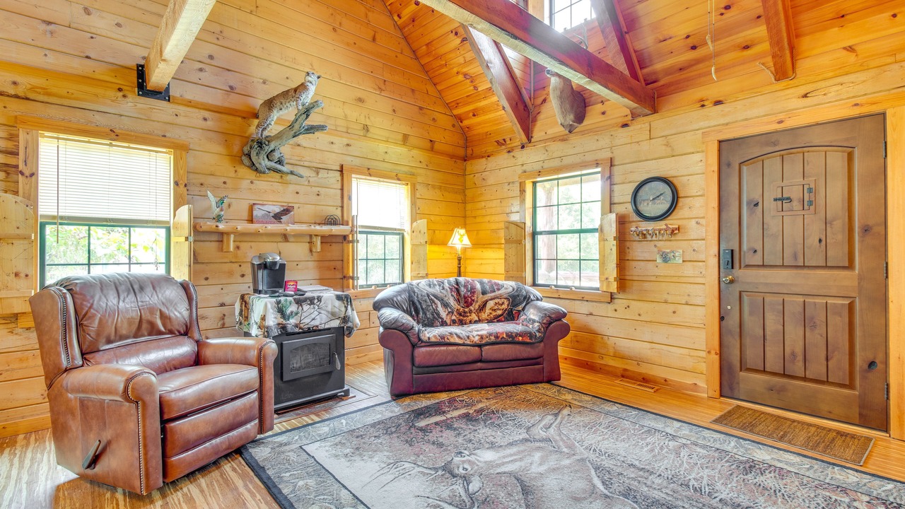 Photo of Livingroom in Oakland