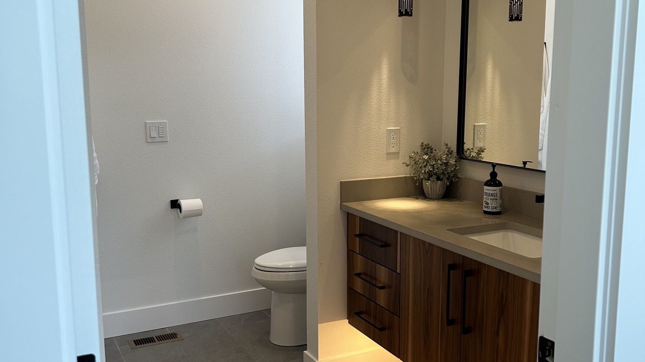 Photo of Bathroom in Rockaway Beach