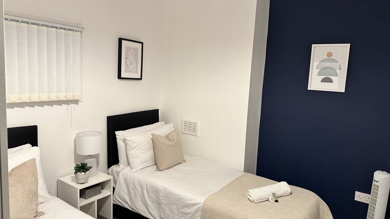 Photo of Others in Huyton