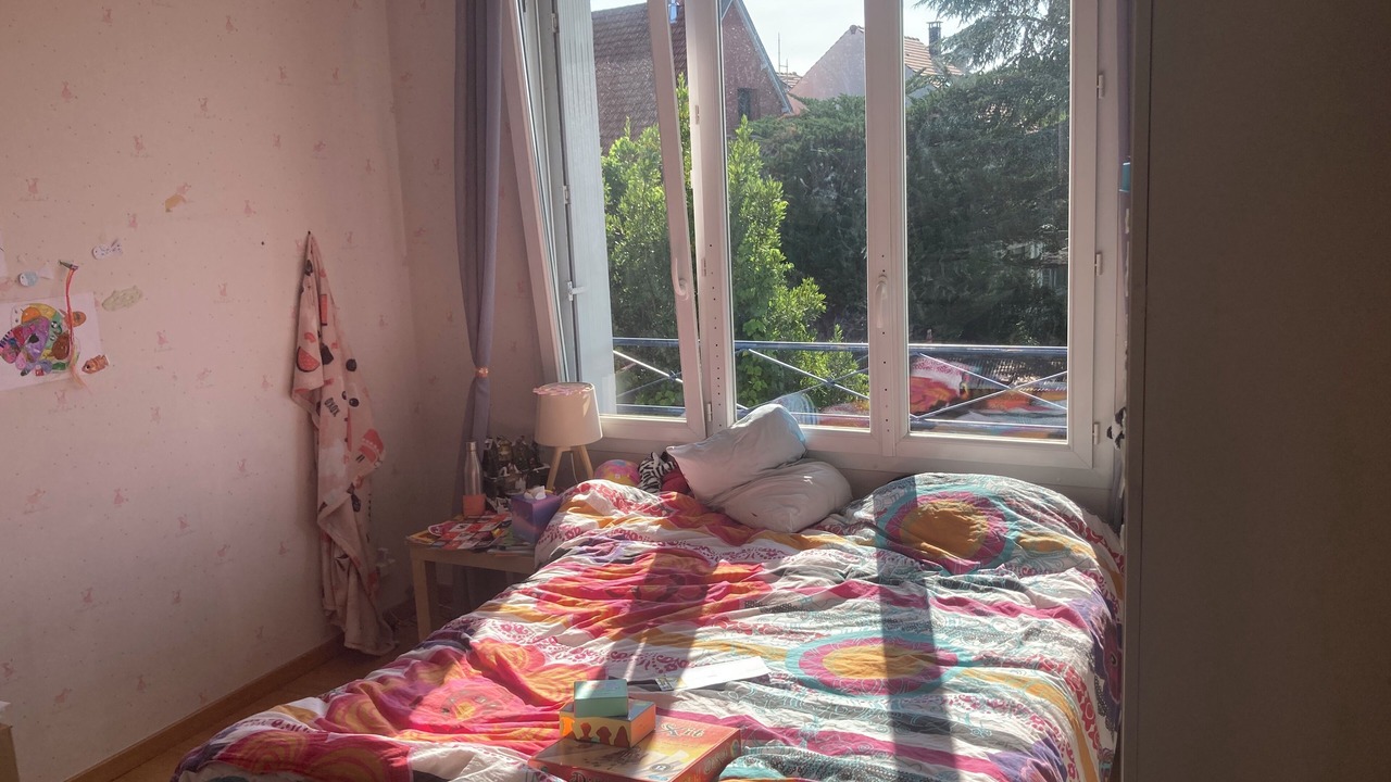 Photo of Bedroom in Clamart