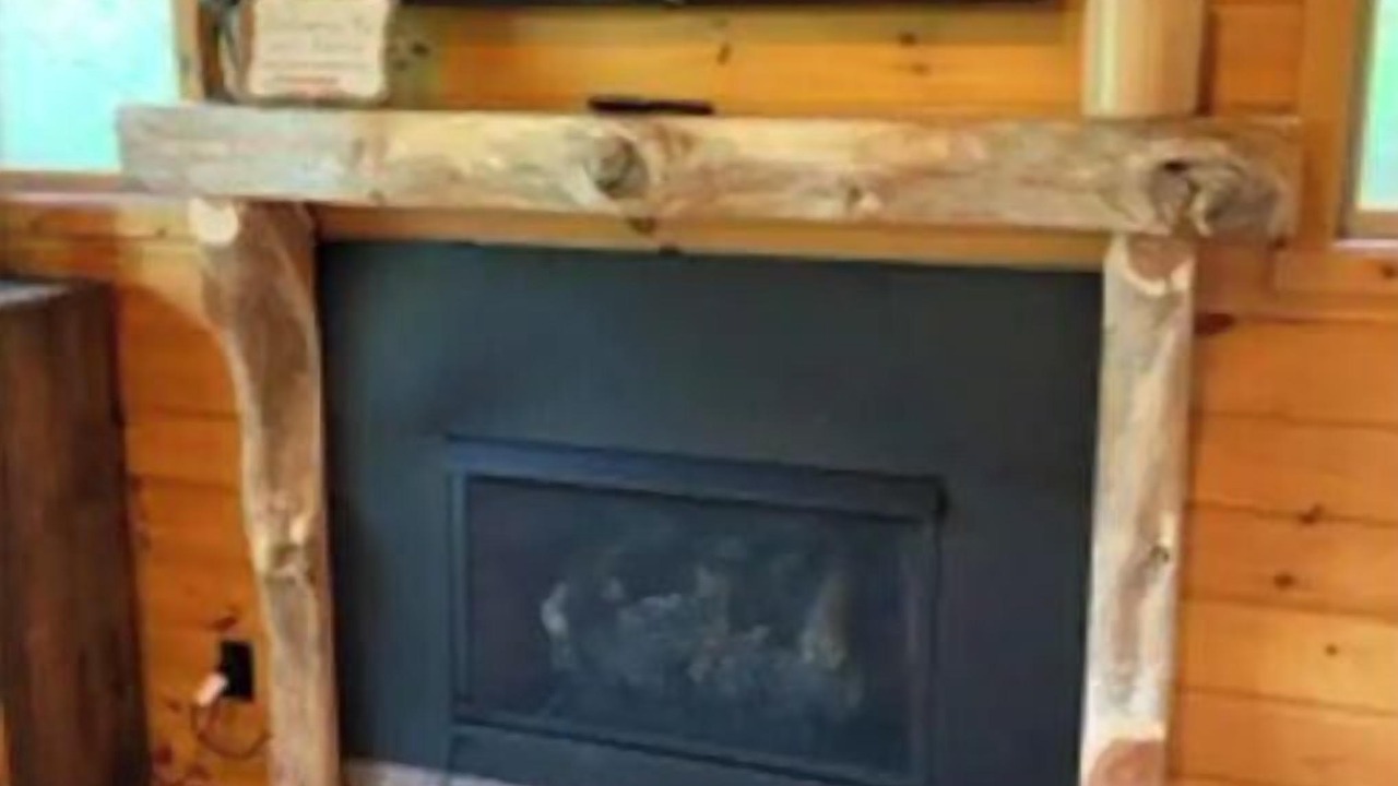 Photo of Livingroom in Robbinsville