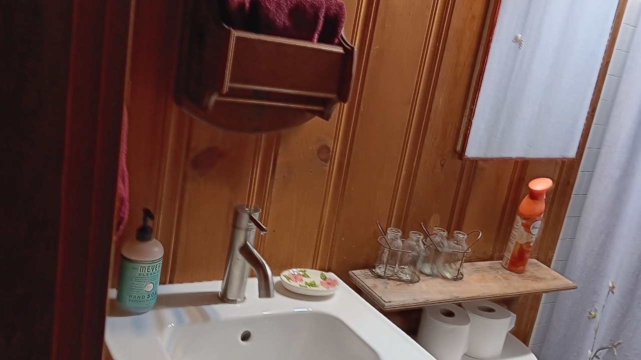Photo of Bathroom in Summerhaven