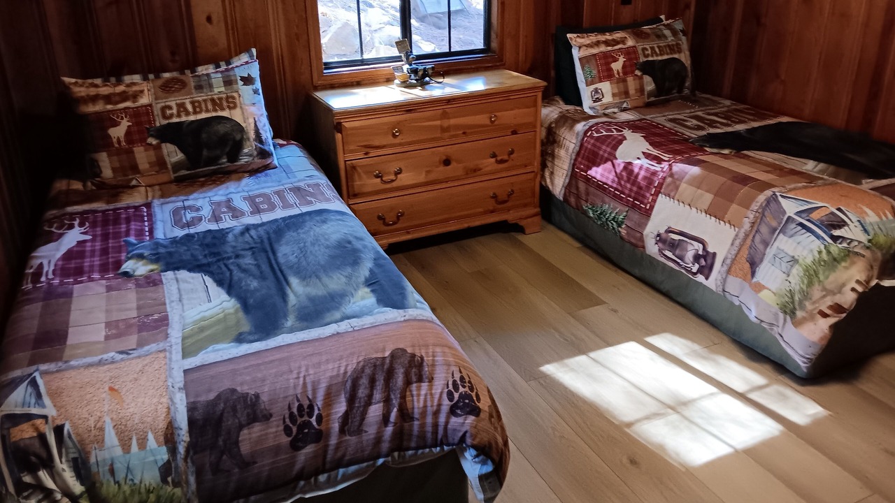 Photo of Bedroom in Summerhaven