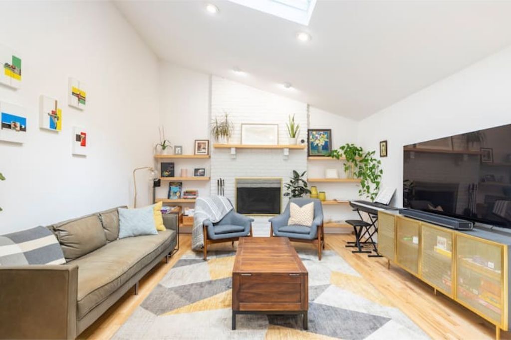 Photo of Livingroom in Springs