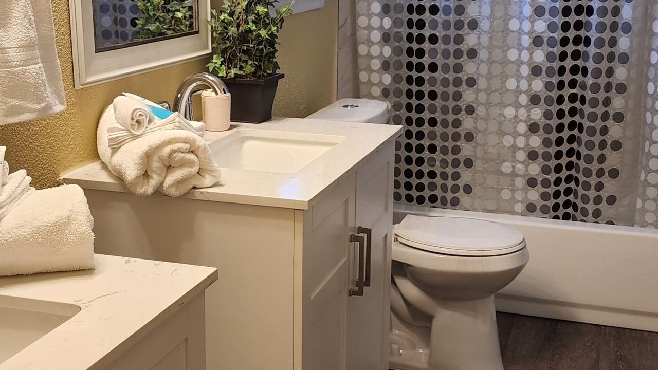 Photo of Bathroom in Fossil Creek