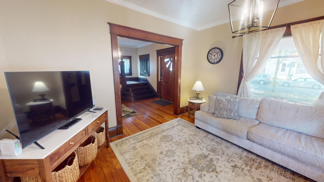 Photo of Livingroom in Nelsonville