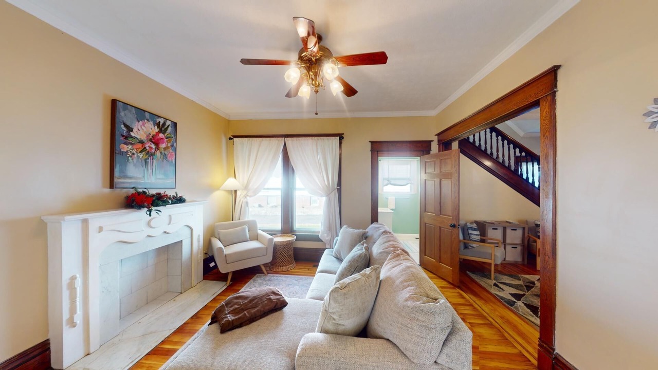 Photo of Livingroom in Nelsonville