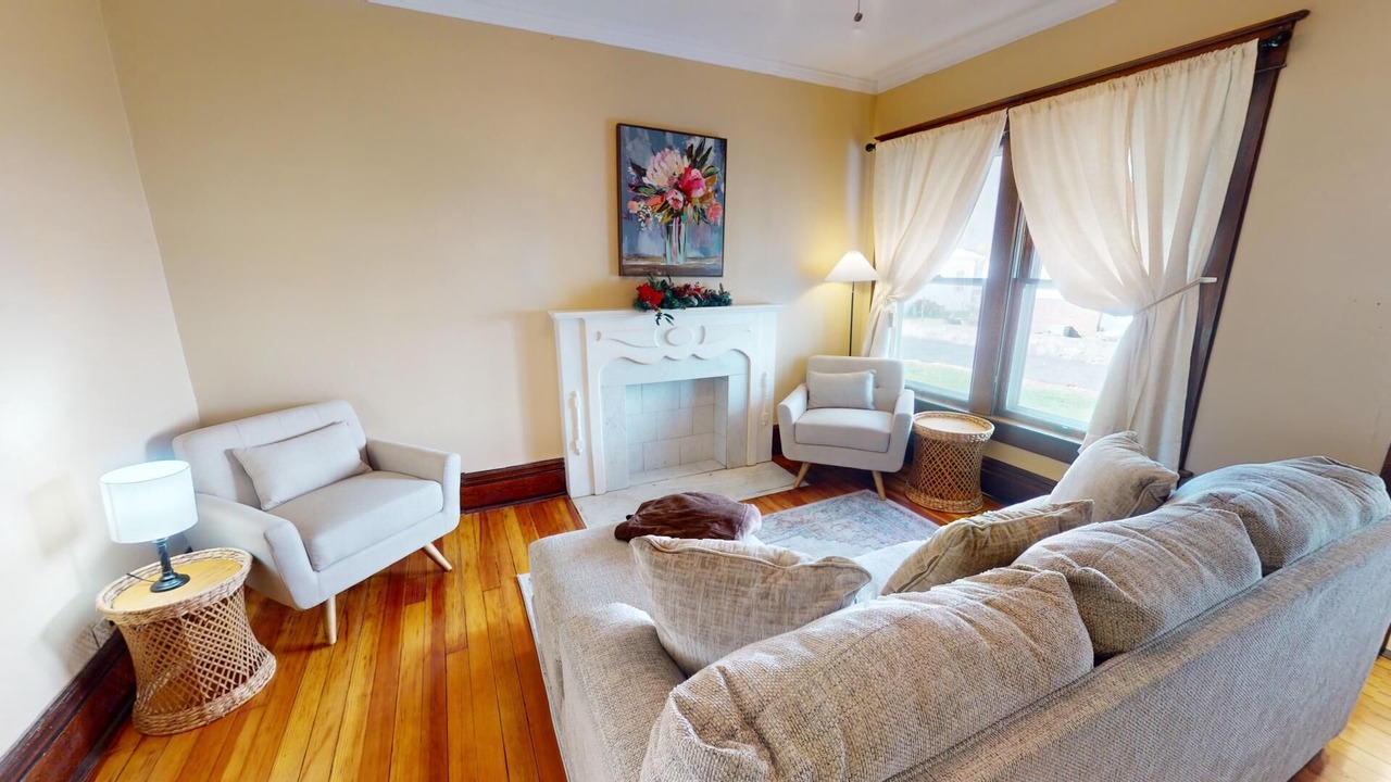 Photo of Livingroom in Nelsonville