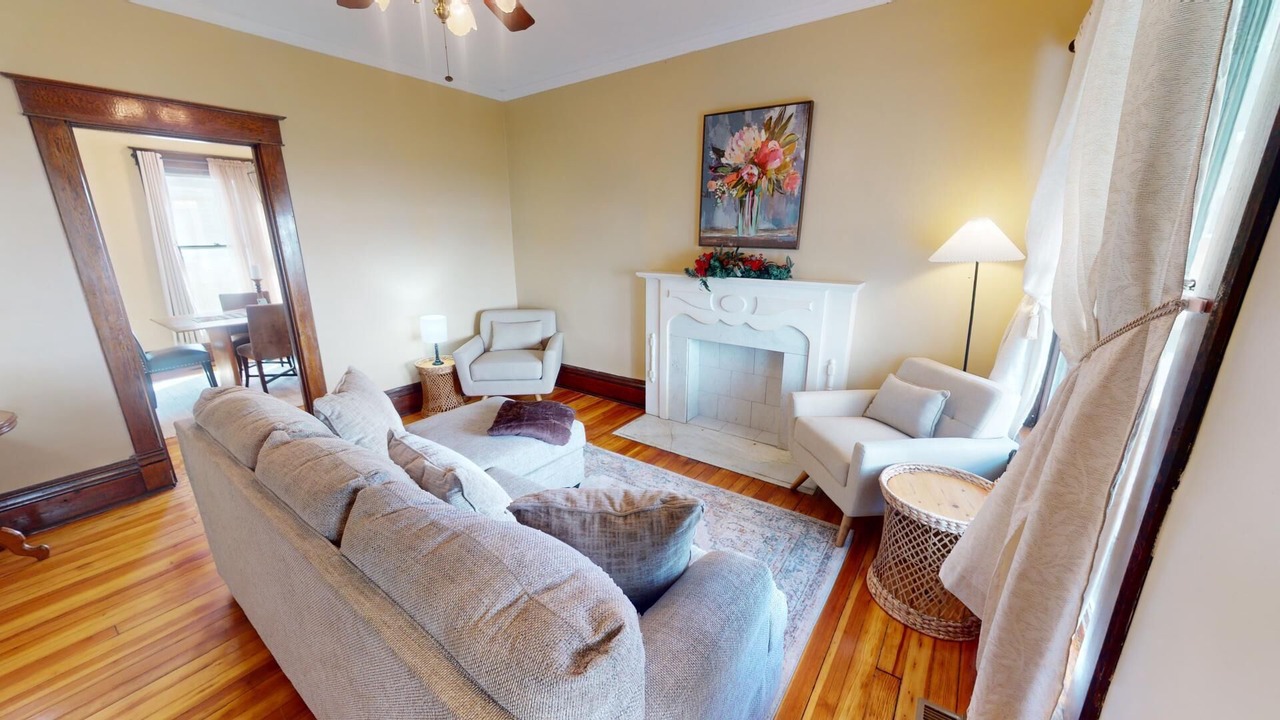 Photo of Livingroom in Nelsonville