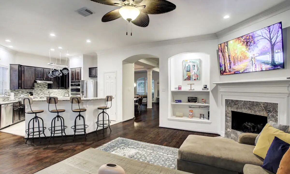 Photo of Bedroom in South Central Houston