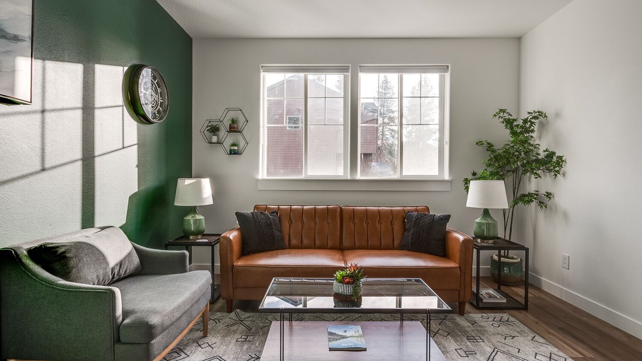 Photo of Livingroom in Southern Crossing