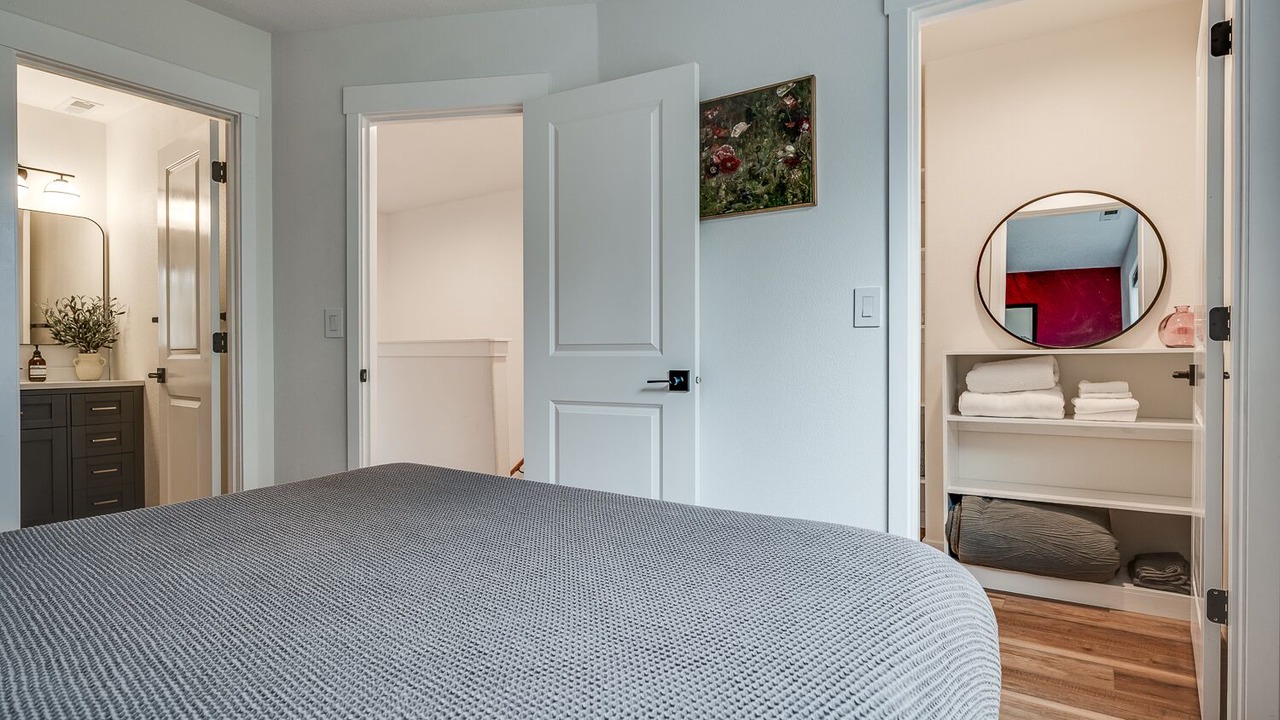 Photo of Bedroom in Southern Crossing