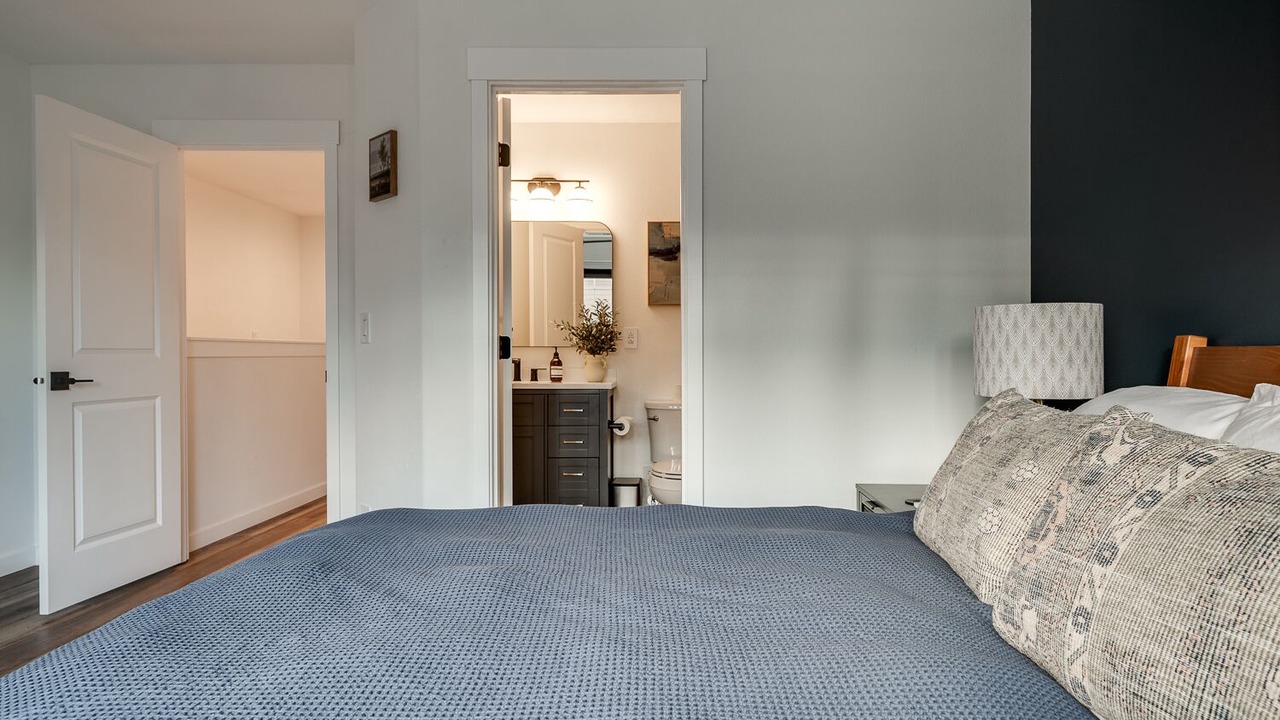 Photo of Bedroom in Southern Crossing