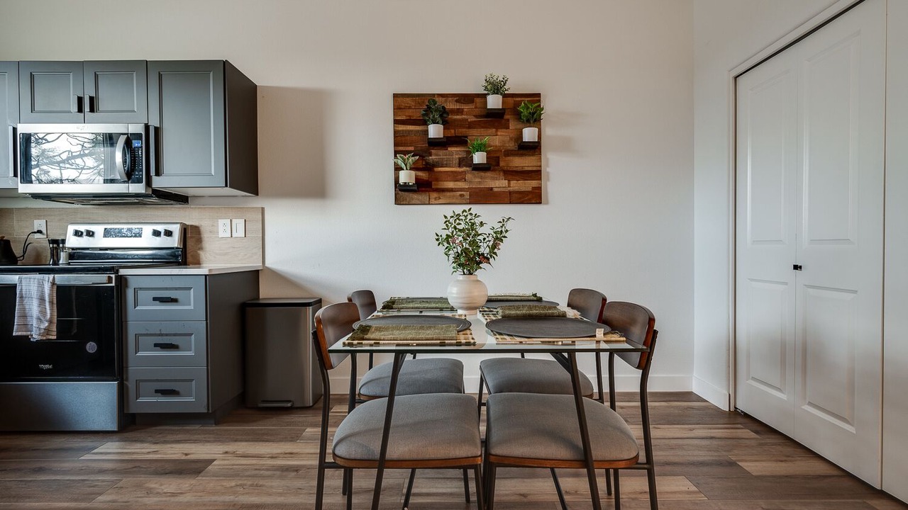 Photo of Others in Southern Crossing