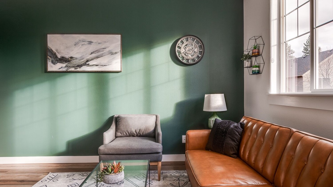 Photo of Livingroom in Southern Crossing