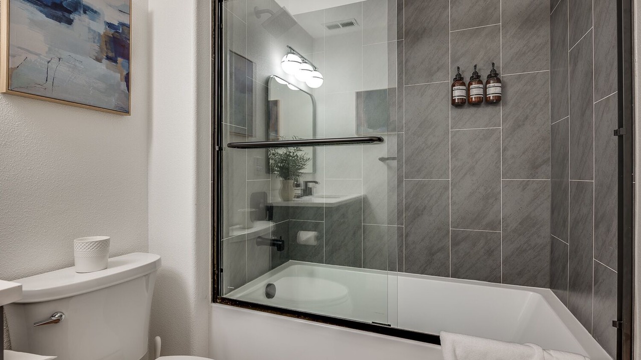 Photo of Bathroom in Southern Crossing